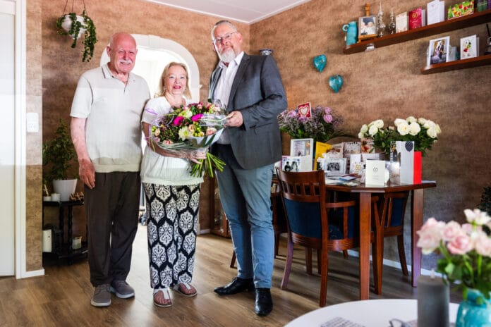 Echtpaar Veltenaar-Godijn uit Maasdam viert diamanten jubileum
