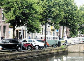 Oldtimerdag keert terug naar Oud-Beijerland tijdens Korenfestival