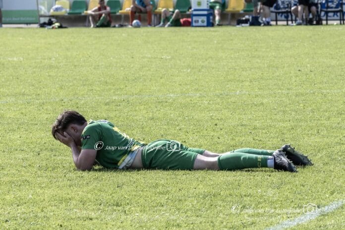 FC Binnenmaas strandt in het zicht van de haven: geen kampioen en opnieuw tweede klasser