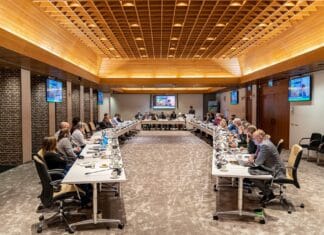 De oppositie in de Hoeksche Waard is eruit: PRO, VVD, VoorWaards, BurgerBelangen en WOW roepen op tot samenwerking en daadkracht