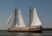 Extra vaartocht met zeilschip De Zeeland naar Dordt in Stoom op zaterdag 30 mei
