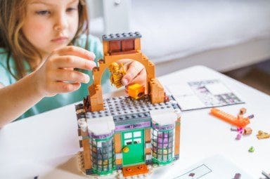 Bibliotheek organiseert creatieve LEGO-workshop én vrolijke Peuterparade
