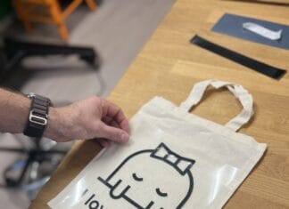 Creatief aan de slag in het Hoeksch Maaklokaal: 3D-pennen en AI-ontwerpen